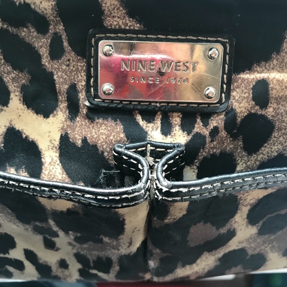 Nine West Cheetah Print Crossbody Bag/Purse - Picture 5 of 6